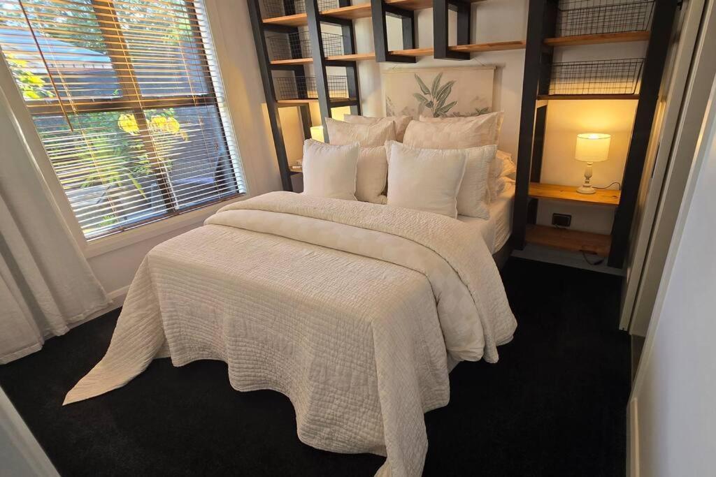 Apartment 1 - Haddin Court - Executive One Bedroom Blenheim Esterno foto